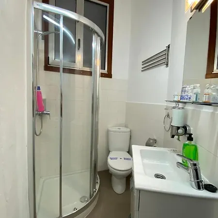 Piso 2 Lepanto Al Lado Vialia Apartmán *
